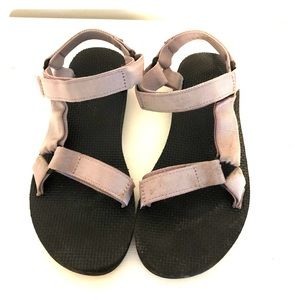 Purple Teva size 8